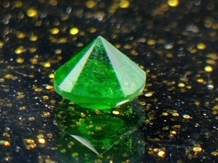 جواهر دمانتوئید D9