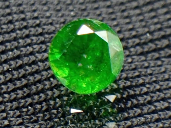جواهر دمانتوئید D9