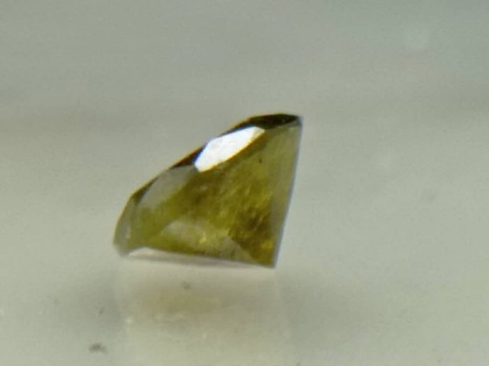 جواهر دمانتوئید D9