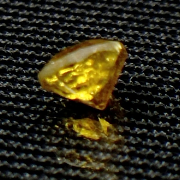جواهر دمانتوئید D102