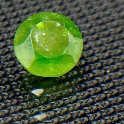 جواهر دمانتوئید D109