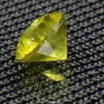 جواهر دمانتوئید D144