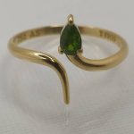 انگشتر طلای دست ساز مزین به جواهر دمانتوئید Z2