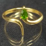 انگشتر طلای دست ساز مزین به جواهر دمانتوئید Z2