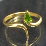 انگشتر طلای دست ساز مزین به جواهر دمانتوئید Z2