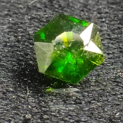 جواهر دمانتوئید D195